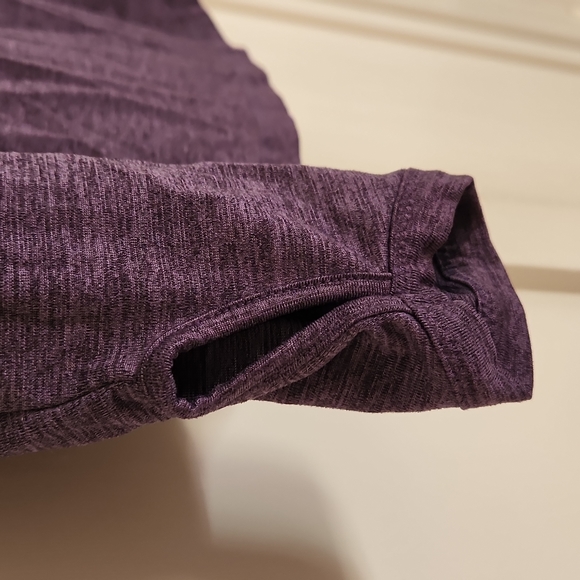 Purple Old Navy Active Quarter Zip Pullover, size Medium - Picture 5 of 5